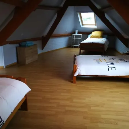 펜션 Maison Les Vieilles Cours Blosville